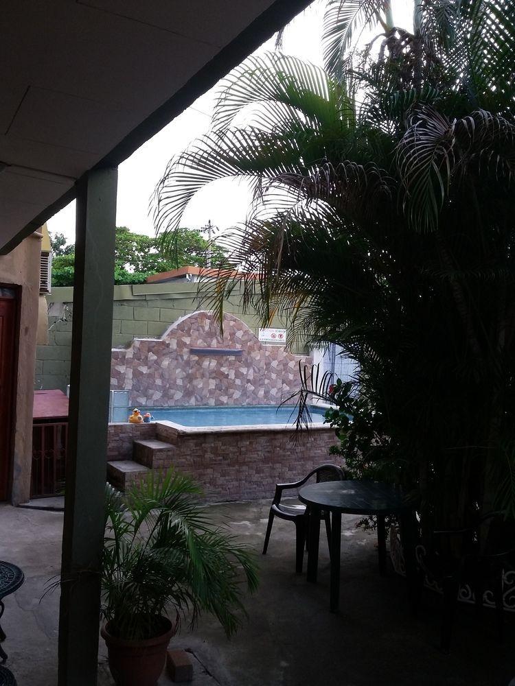 Cabinas Madeleine Puntarenas Zewnętrze zdjęcie