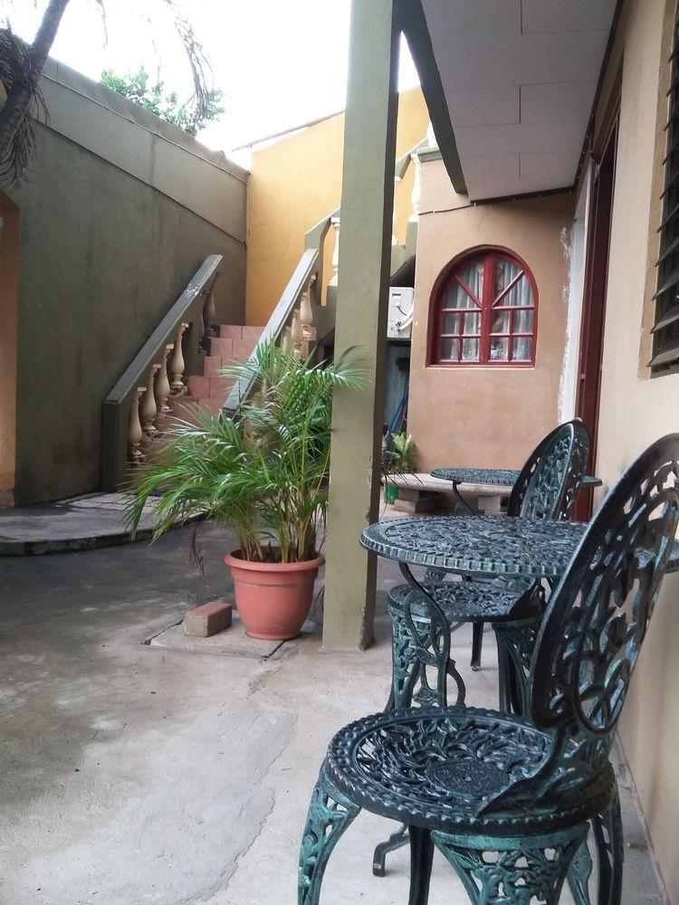 Cabinas Madeleine Puntarenas Zewnętrze zdjęcie