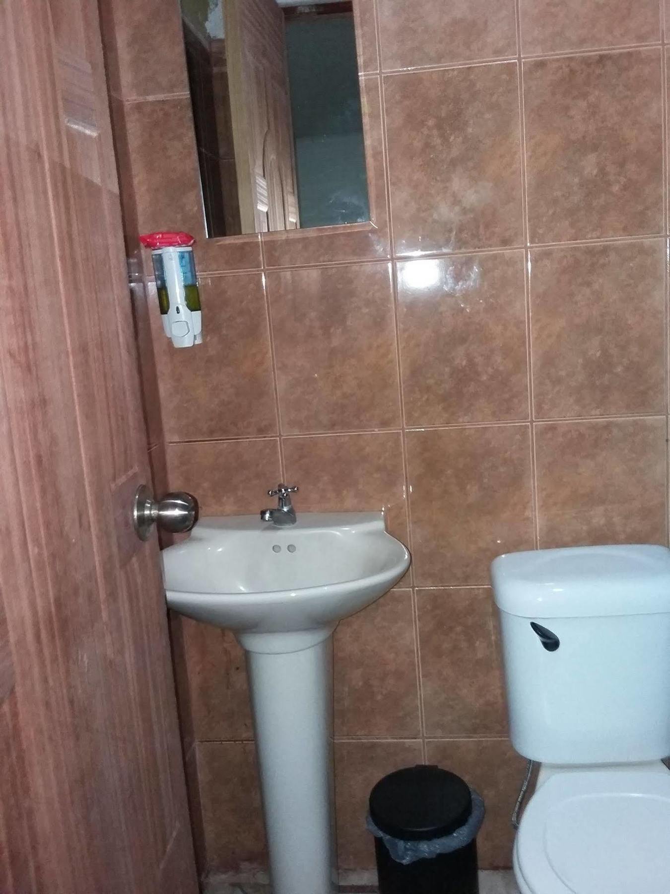 Cabinas Madeleine Puntarenas Zewnętrze zdjęcie